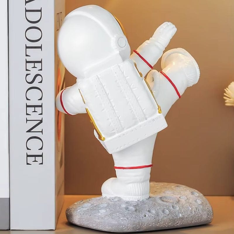 Serre Livre Figurine