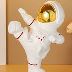 Serre Livre Figurine