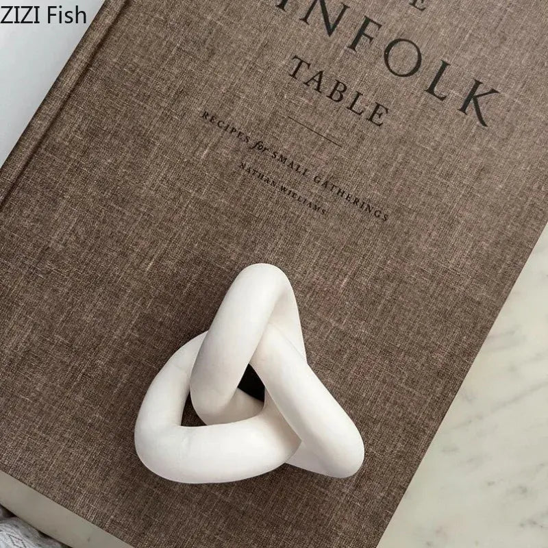 Serre Livre Nœud Abstrait Blanc